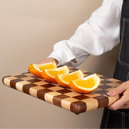 planche a decouper bois artisanale couper avec precision